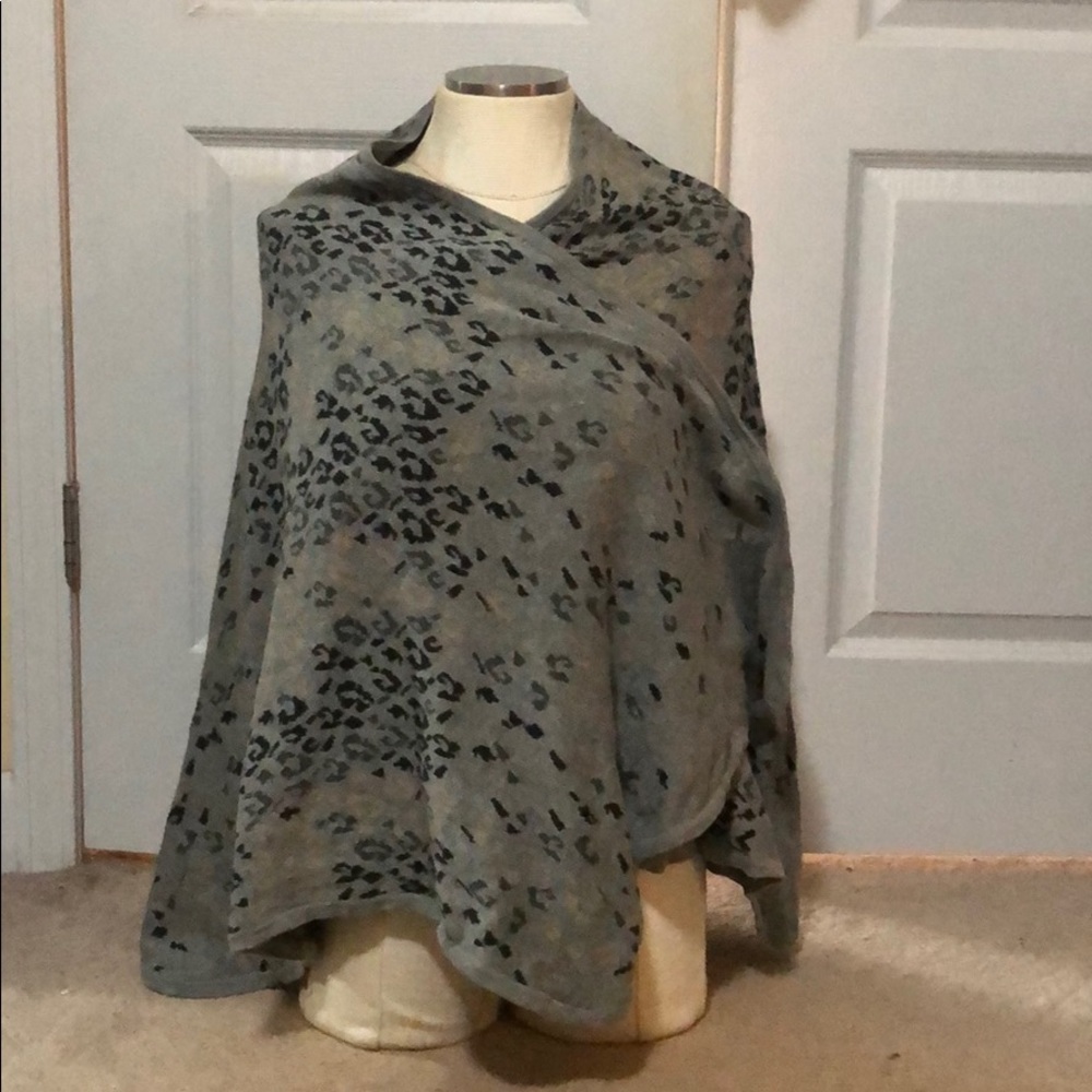 Cabi Shaw one size fits all
